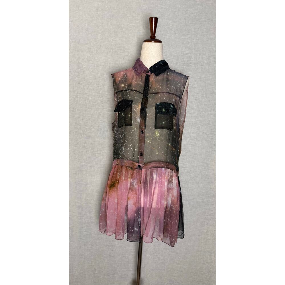 Archival Christopher Kane 2011 Galaxy Print Silk Chiffon Peplum Top 
UK 12/US 8
